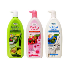 Proton Daily Care Shower Cream ครีมอาบน้ำสูตรบำรุงเข้มข้น สำหรับทุกสภาพผิว ด้วยฟองครีม นวลนุ่ม อาบสะอาด กลิ่นหอม ผิวสดชื่น ล้างออกง่าย ไม่แห้งตึง